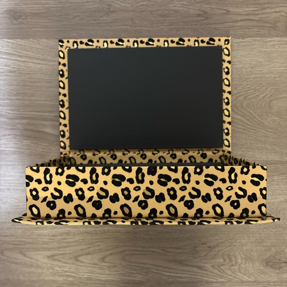 Bebe Storage Box - Picture 3 of 4